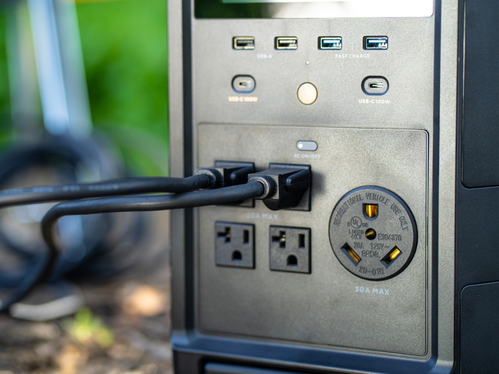 ОСОБЕННОСТИ APUTURE DELTA PRO